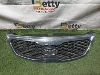 Máscara Kia Sorento 2010, 2011 y 2012 usado en buen estado