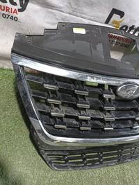 Máscara Mahindra xuv 500 2020, 2021, 2022, 2023 y 2024 usado en buen estado - fotografía 3