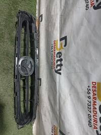 Mascara Mazda 2 2015, 2016, 2017, 2018, 2019 y 2020 usado en buen estado