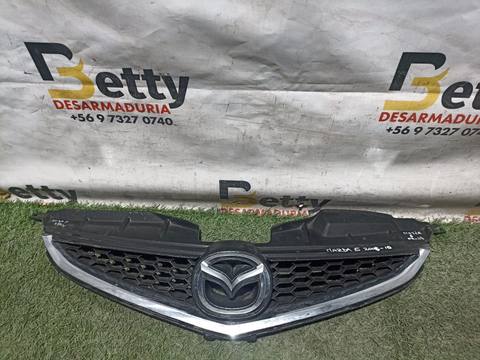 Máscara Mazda 5 2006, 2007, 2008 y 2009 usado en buen estado