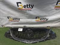 Mascara Mazda CX5 CX-5 2012, 2013, 2014, 2015, 2016 y 2017 usado en buen estado
