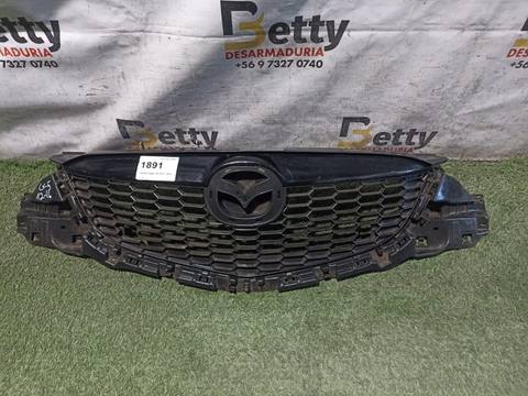 Mascara Mazda CX5 2012, 2013 y 2014 usado en buen estado