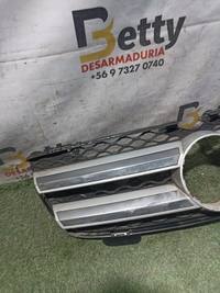 Mascara Mercedes Benz GL 350 Mercedes Benz GL 450 2008, 2009, 2010, 2011 y 2012 usado en buen estado - fotografía 3