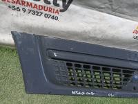 Máscara Mitsubishi canter 2006 en adelante usado en buen estado - fotografía 3