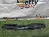 Mascara Nissan march l 2011, 2012, 2013, 2014 y 2015 usado en buen estado