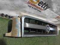 Máscara Nissan patpfinder 1998, 1999, 2000, 2001, 2002, 2003, 2004 y 2005 usado en buen estado - fotografía 2