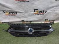 Mascara ssangyong Rexton 2018, 2019, 2020 y 2021 usado en buen estado