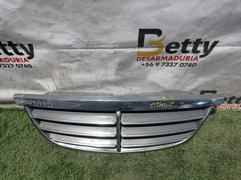 Máscara ssangyong kyron Stavic 2007, 2008, 2009, 2010, 2011, 2012, 2013 y 2014 usado en buen estado