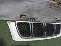 Mascara Subaru Forester 2001 y 2002 usado en buen estado - fotografía 3
