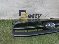 Máscara Subaru legacy 2000, 2001, 2002 y 2003 usado en buen estado - fotografía 3