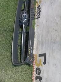 Máscara Subaru legacy 2000, 2001, 2002 y 2003 usado en buen estado - fotografía 2