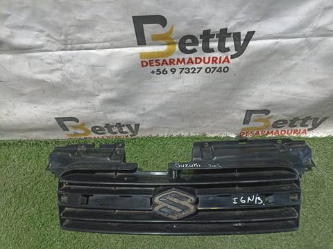 Mascara Suzuki ignis 2003, 2004, 2005, 2006, 2007 y 2008 usado en buen estado