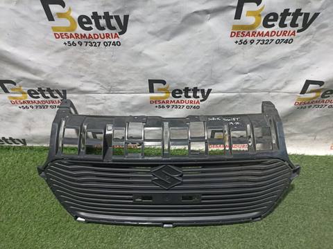 Mascara Suzuki Swift 2019, 2020, 2021, 2022 y 2023 usado en buen estado