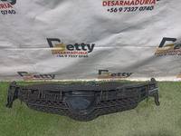 Mascara Toyota auris 2005, 2006, 2007, 2008 y 2009 usado en buen estado