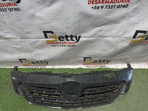 Mascara Toyota Corolla 2012, 2013 y 2014 usado en buen estado