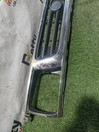 Máscara Toyota Hilux 1998, 1999, 2000, 2001 y 2002 usado en buen estado - fotografía 3