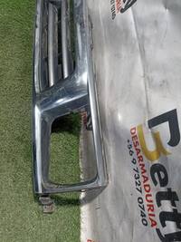 Mascara Toyota Hilux 1998, 1999, 2000, 2001 y 2002 usado en buen estado - fotografía 2