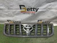 Máscara Toyota Land Cruiser prado 2003, 2004, 2005, 2006, 2007 y 2008 usado en buen estado