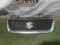 Máscara Suzuki Vitara Suzuki Nomade 2007, 2008, 2009, 2010, 2011, 2012 y 2013 usado en buen estado