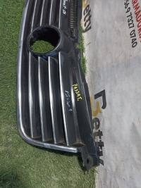 Máscara Volkswagen Passat 2001, 2002, 2003, 2004, 2005 y 2006 usado en buen estado - fotografía 2
