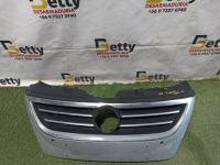 Máscara Volkswagen Passat cc 2008, 2009, 2010, 2011 y 2012 usado en buen estado