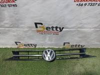 Máscara Volkswagen Polo o Virtus 2018, 2019, 2020, 2021, 2022 y 2023 usado en buen estado