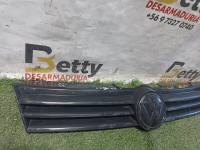 Máscara Volkswagen Voyage gol 2013, 2014, 2015, 2016 y 2017 usado en buen estado - fotografía 3