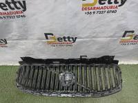 Máscara Volvo XC60 2022, 2023, 2024, 2025 y 2026 usado en buen estado - fotografía 4