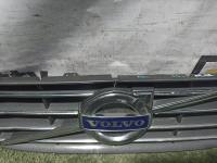 Mascara Volvo S60 2015, 2016, 2017, 2018 y 2019 usado en buen estado - fotografía 2