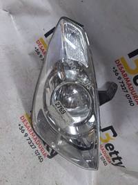 Óptico derecho Hyundai H1 2006, 2007, 2008, 2009, 2010, 2011, 2012, 2013, 2014, 2015, 2016 y 2017 usado en buen estado