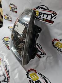 Óptico derecho Kia Frontier fondo negro 2006, 2007, 2008, 2009, 2010, 2011, 2012, 2013, 2014, 2015, 2016, 2017, 2018, 2019, 2020, 2021, 2022, 2023, 2024 y 2025 usado en buen estado - fotografía 3