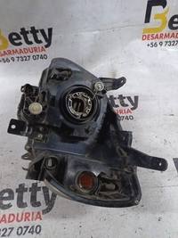 Óptico derecho Mazda BT50 2008, 2009, 2010, 2011 y 2012 usado en buen estado - fotografía 4