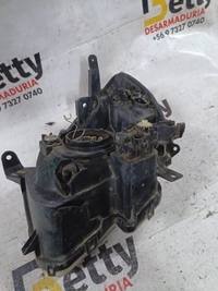 Óptico derecho Mazda BT50 2008, 2009, 2010, 2011 y 2012 usado en buen estado - fotografía 3