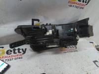 Óptico derecho MG RX5 2024 en adelante usado en buen estado - fotografía 3