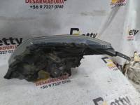 Óptico derecho Nissan NP300 2015 en adelante usado en buen estado - fotografía 4