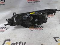 Óptico derecho Nissan Qashqai 2018 en adelante usado en buen estado - fotografía 3