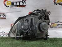 Óptico derecho Renault Clio 2003, 2004, 2005, 2006, 2007 y 2008 usado en buen estado - fotografía 4