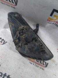 Óptico Hyundai izquierdo H1 2006, 2007, 2008, 2009, 2010, 2011, 2012, 2013, 2014, 2015, 2016 y 2017 usado en buen estado - fotografía 3