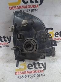 Óptico Hyundai H100 fondo negro 2006, 2007, 2008, 2009, 2010, 2011, 2012, 2013, 2014, 2015, 2016, 2017, 2018 y 2019 usado en buen estado - fotografía 3