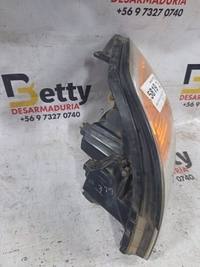 Óptico izquierdo Hyundai H1 2002, 2003, 2004, 2005 y 2006 usado en buen estado - fotografía 2