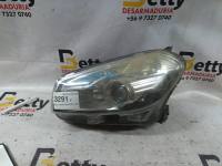 Óptico izquierdo Nissan Qashqai 2012, 2013, 2014 y 2015 usado en buen estado