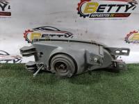 Óptico izquierdo Subaru Impreza 1997, 1998, 1999 y 2000 usado en buen estado - fotografía 4