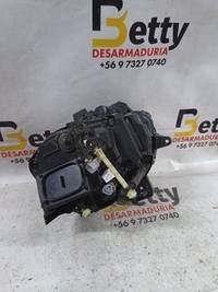 Óptico izquierdo Suzuki Front 2024, 2025, 2026 y 2027 usado en buen estado - fotografía 2
