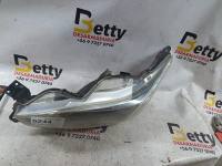 Óptico izquierdo Toyota Yaris Sport 2011, 2012, 2013, 2014, 2015, 2016 y 2017 usado en buen estado - fotografía 2
