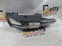 Óptico superior Hyundai Santa Fe 2019 en adelante usado en buen estado