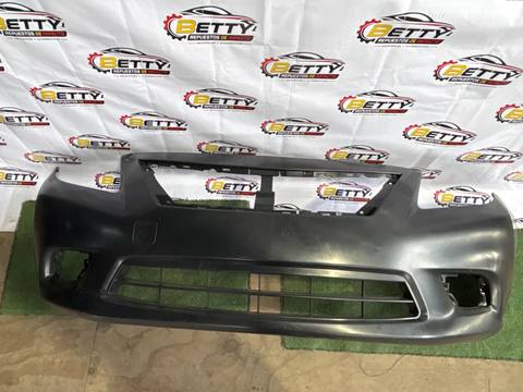 Parachoque delantero nissan versa 2015, 2016, 2017, 2018, 2019 y 2020 usado en buen estado