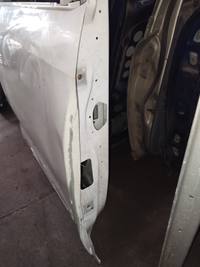 Puerta delantera derecha Peugeot 3008 / 5008 5008 / 3008 2018, 2019, 2020, 2021, 2022, 2023, 2024, 2025 y 2026 usado con detalles - fotografía 6