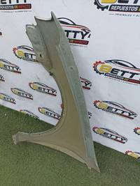 Tapabarro derecho Chevrolet Corsa 1998 en adelante usado en buen estado - fotografía 4