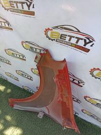 Tapabarro derecho Fiat Palio 2014 en adelante usado en buen estado - fotografía 3