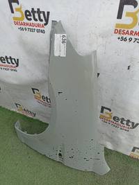 Tapabarro izquierdo Hyundai Accent 2006 en adelante usado en buen estado